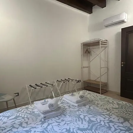 Lägenhet Casa Didi - Cattedrale Palermo